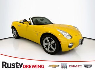 Used 2007 Pontiac Solstice Convertible w/ Premium Package image 1