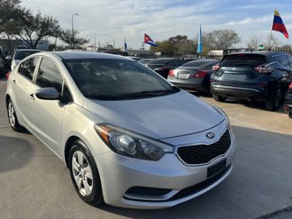 Used 2016 Kia Forte LX image 1