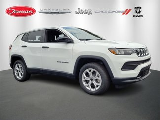 Used 2025 Jeep Compass Sport image 1