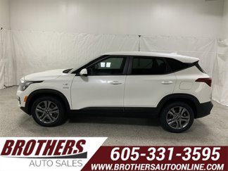 Used 2021 Kia Seltos LX image 1