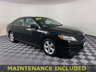 Used 2011 Toyota Camry SE image 1