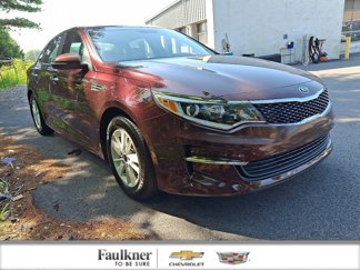 Used 2017 Kia Optima LX image 1