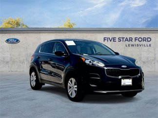 Used 2017 Kia Sportage LX image 1