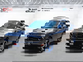 Used 2015 Dodge Challenger SXT w/ Driver Convenience Group image 1