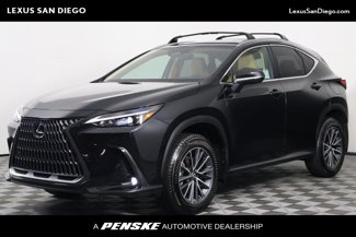 Used 2025 Lexus NX 250 FWD image 1