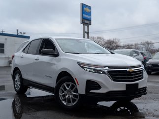 Certified 2022 Chevrolet Equinox LS w/ LS Convenience Package image 1