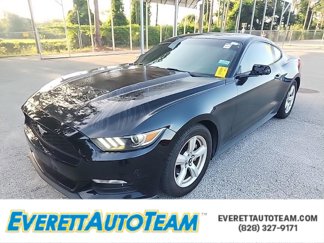 Used 2017 Ford Mustang Coupe image 1
