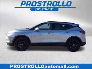 Used 2023 Chevrolet Blazer LT image 1