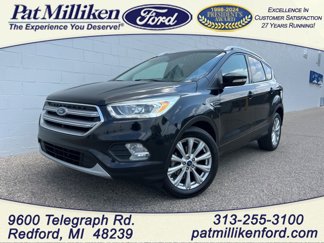 Used 2017 Ford Escape Titanium image 1
