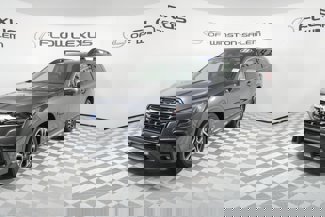 Used 2023 Subaru Ascent Limited w/ Technology Package image 1