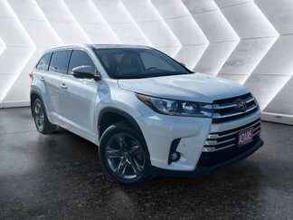Used 2019 Toyota Highlander Limited Platinum image 1