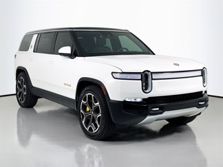 Used 2024 Rivian R1S Adventure image 1