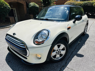 Used 2015 MINI Cooper 2-Door Hardtop image 1