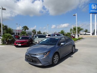 Used 2022 Toyota Corolla LE image 1