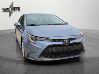 Used 2022 Toyota Corolla LE image 1