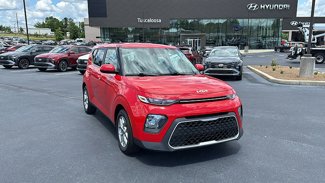 Used 2022 Kia Soul LX w/ Technology Package image 1