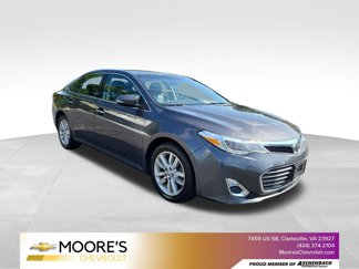 Used 2015 Toyota Avalon Limited image 1