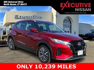 Certified 2023 Nissan Kicks SV image 1