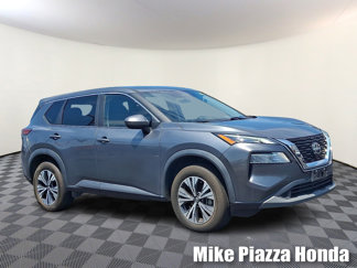 Used 2023 Nissan Rogue SV image 1