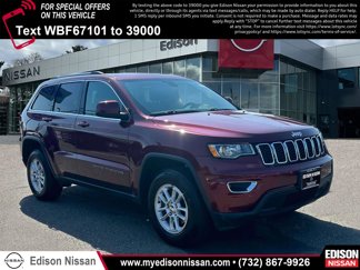 Used 2020 Jeep Grand Cherokee Laredo image 1