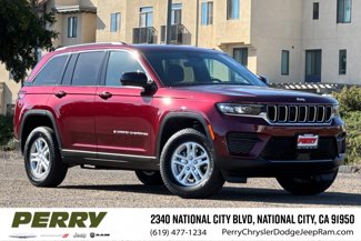 New 2025 Jeep Grand Cherokee Laredo w/ Luxury Tech Group I image 1