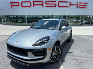 Certified 2022 Porsche Macan w/ Premium Package Plus image 1