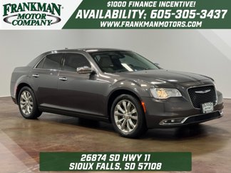 Used 2018 Chrysler 300 Limited image 1