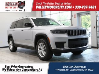 New 2024 Jeep Grand Cherokee L Laredo image 1