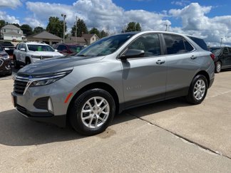 Used 2023 Chevrolet Equinox LT image 1