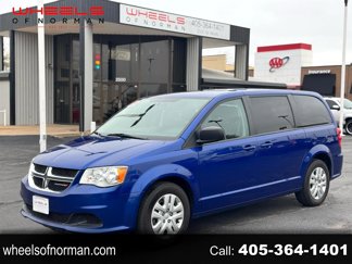 Used 2018 Dodge Grand Caravan SE w/ UConnect Hands-Free Group image 1