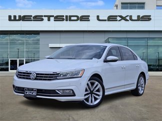 Used 2017 Volkswagen Passat 1.8T SE image 1