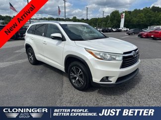 Used 2016 Toyota Highlander XLE image 1
