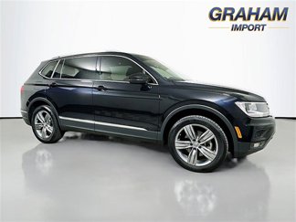 Used 2020 Volkswagen Tiguan SEL image 1