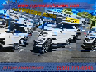 Used 2017 Ford Explorer Platinum image 1