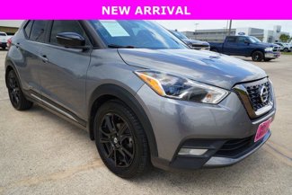 Used 2020 Nissan Kicks SR w/ SR Premium Package image 1