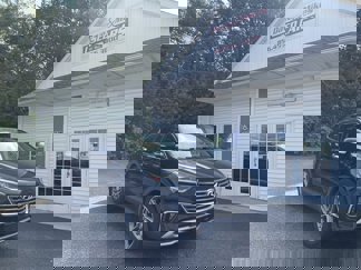 Used 2017 Hyundai Santa Fe SE w/ SE Ultimate Tech Package 03 image 1