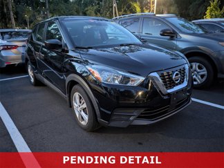 Used 2020 Nissan Kicks S image 1