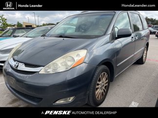 Used 2007 Toyota Sienna XLE image 1