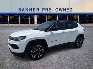 Used 2023 Jeep Compass Limited image 1