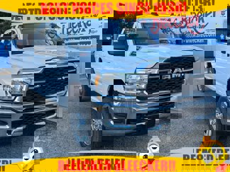 New 2024 RAM 3500 Tradesman w/ Chrome Appearance Group image 1