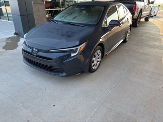 Used 2025 Toyota Corolla Hybrid Sedan image 1