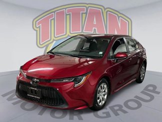 Certified 2022 Toyota Corolla LE image 1