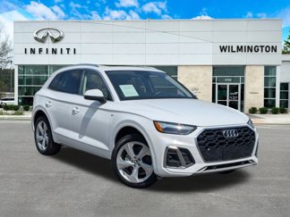 Used 2022 Audi Q5 2.0T Prestige w/ Prestige Package image 1