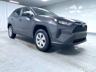 Certified 2022 Toyota RAV4 LE image 1