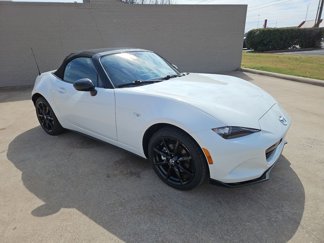 Used 2021 MAZDA MX-5 Miata Club image 1