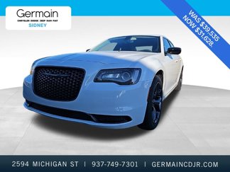 New 2023 Chrysler 300 Touring w/ Sport Appearance Package image 1