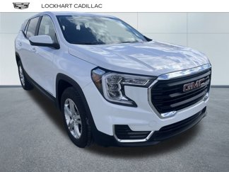 Used 2024 GMC Terrain SLE image 1