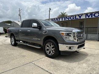 Used 2019 Nissan Titan SL w/ Chrome Package image 1
