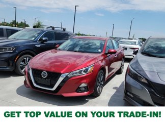Used 2020 Nissan Altima 2.5 SV image 1