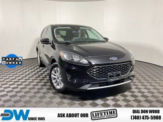 Used 2021 Ford Escape SE video 1
